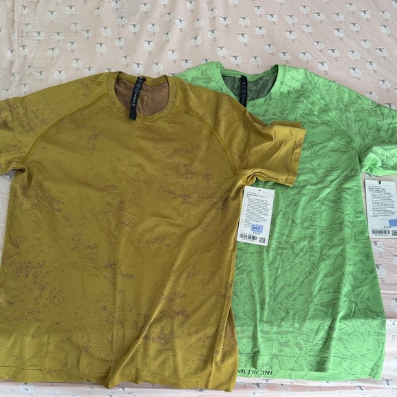 lululemon athletica Other - lululemon athletica Metal Vent Tech 2 total shirts